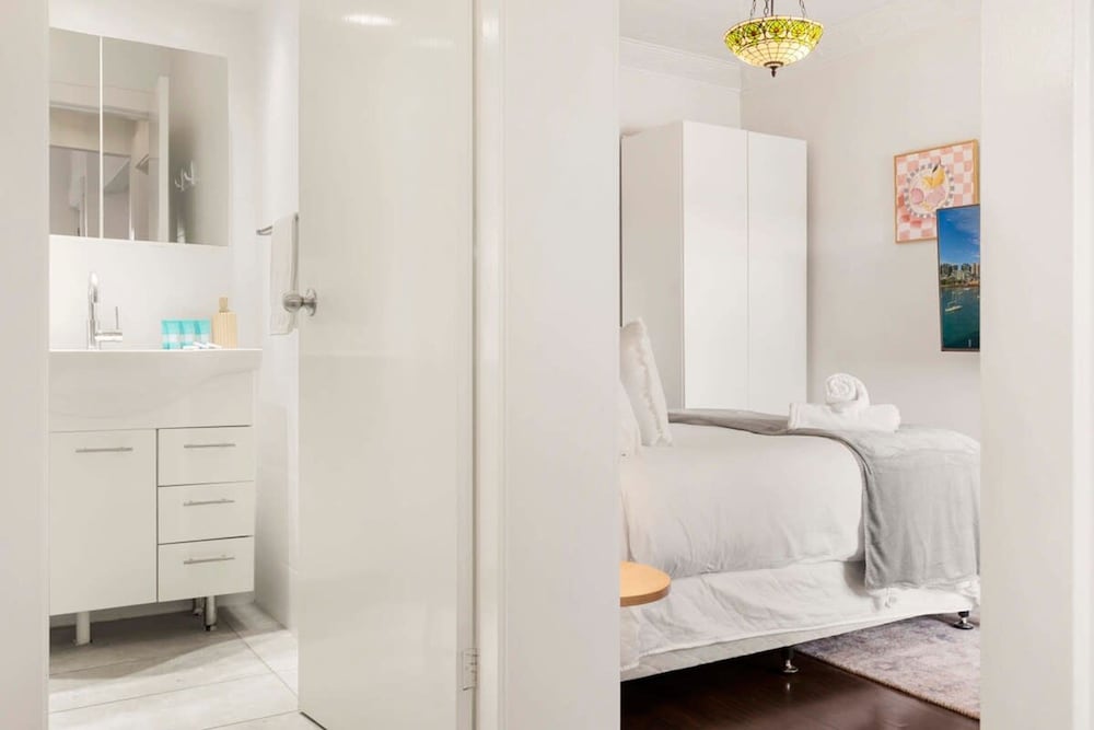 Lovely Apartment in Darlinghurst