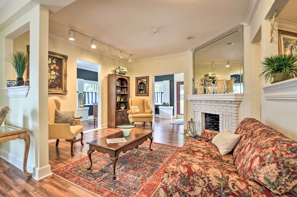Historic Green Cove Springs Home - Walk to Coast! view 3