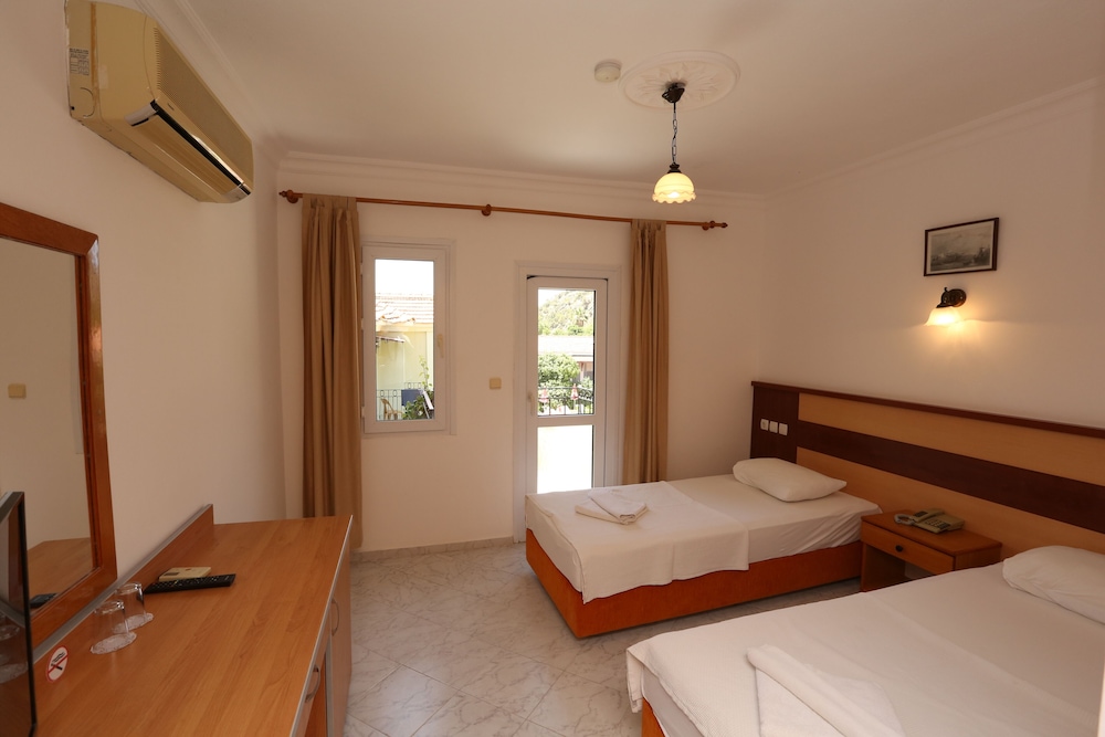 The Tower Hotel - Image 44