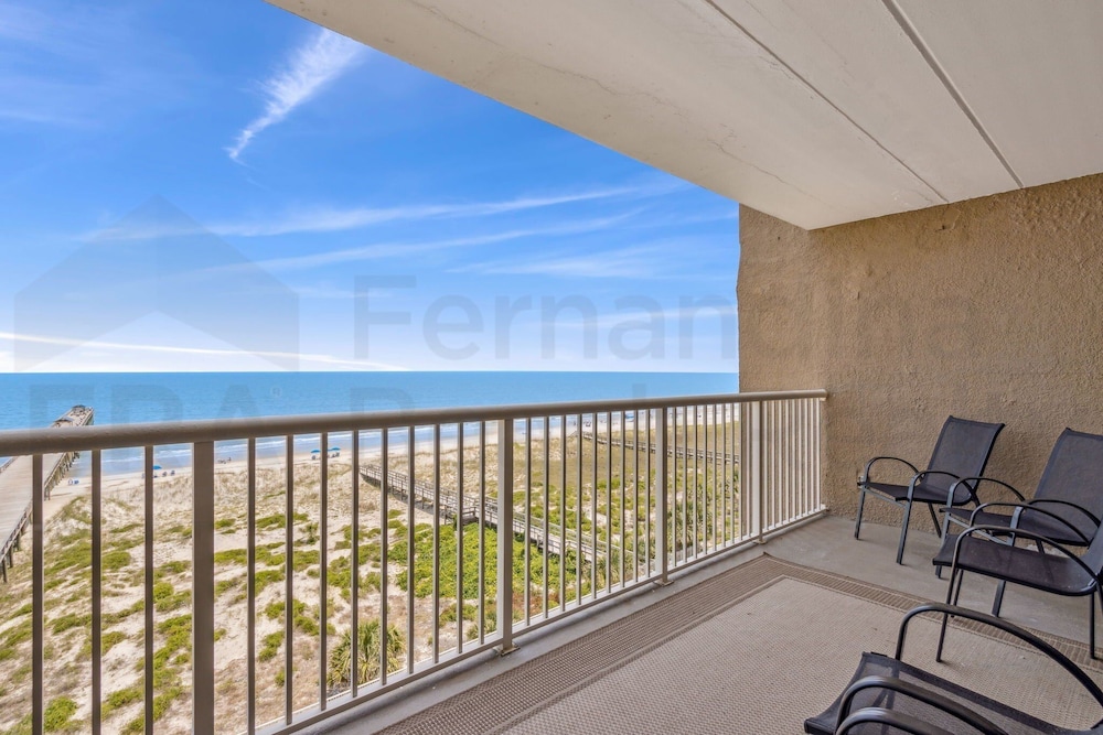 667 Amelia By The Sea 3 Bedroom Condo