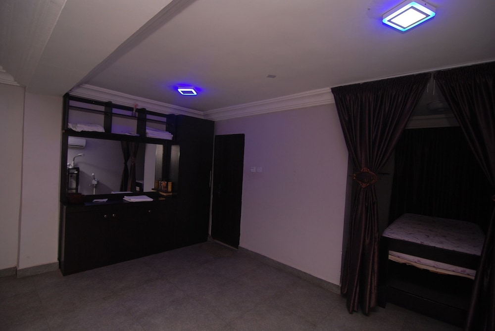 Starview Palace Hotel