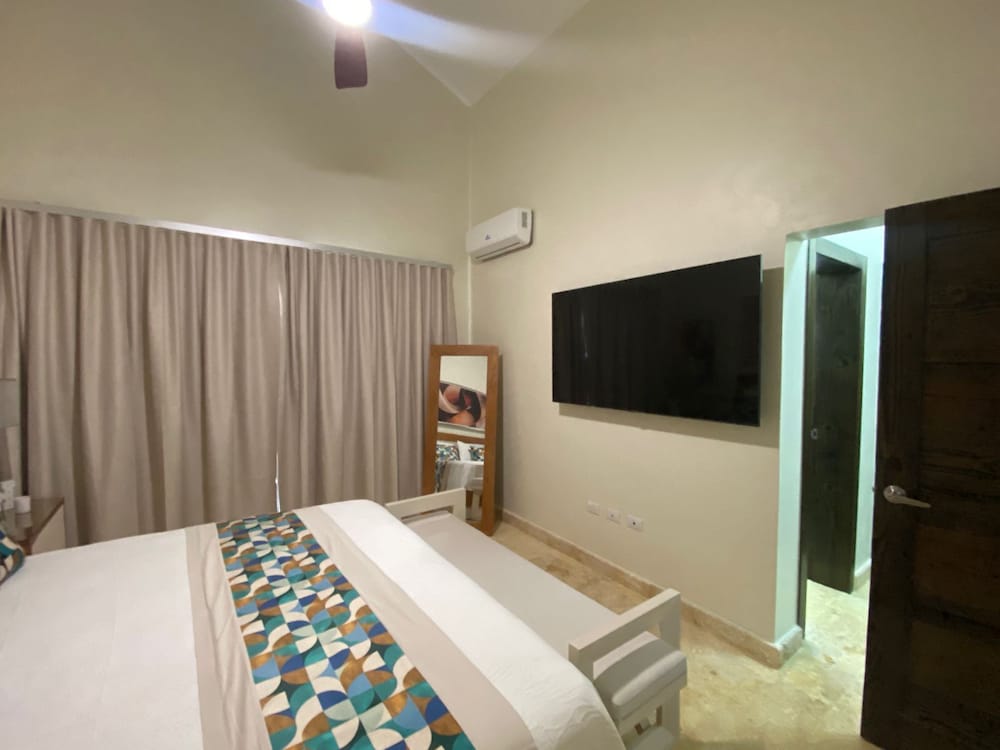 Luxury 5 Bedrooms Villa in Hispañola -sosua