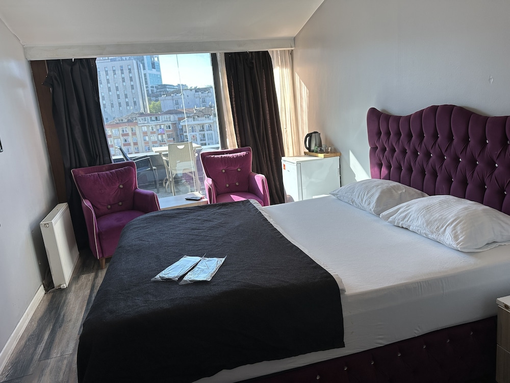 Plus Park Suit & Otel - Image 28