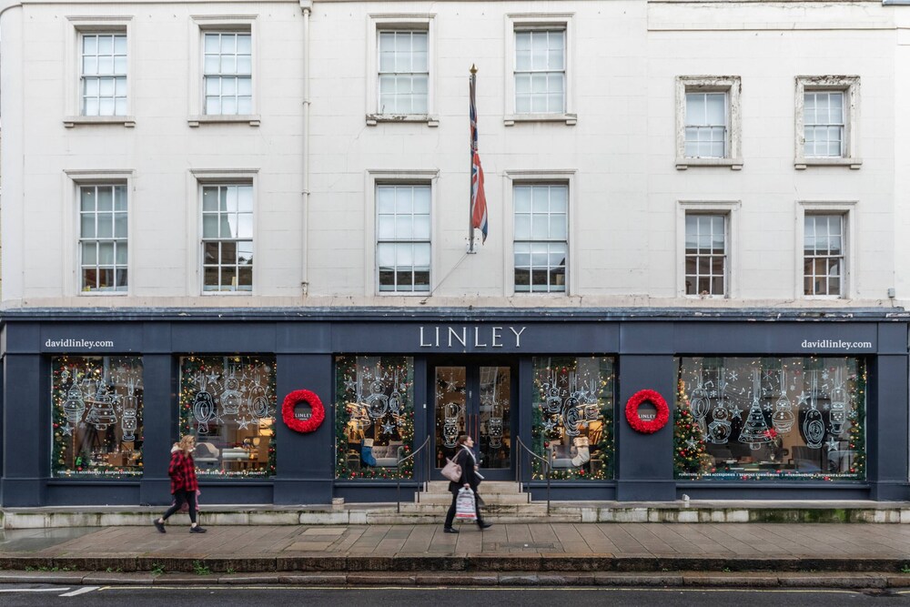 Chester Row IV by Onefinestay