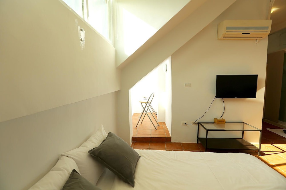 Travel Plus Friend B&B