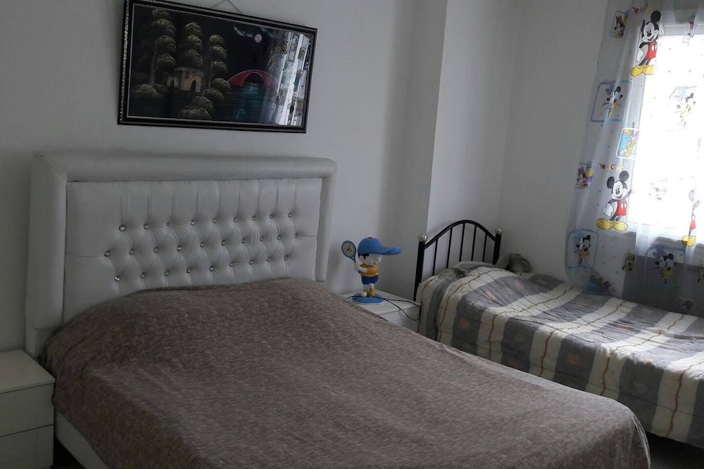Rent Apartment F4 Richly Furnished In Tunis view 3