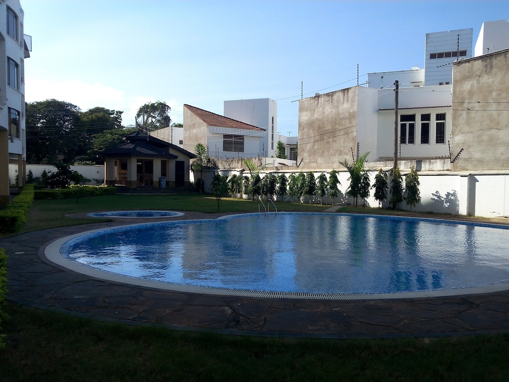 Tamasha Cottages
