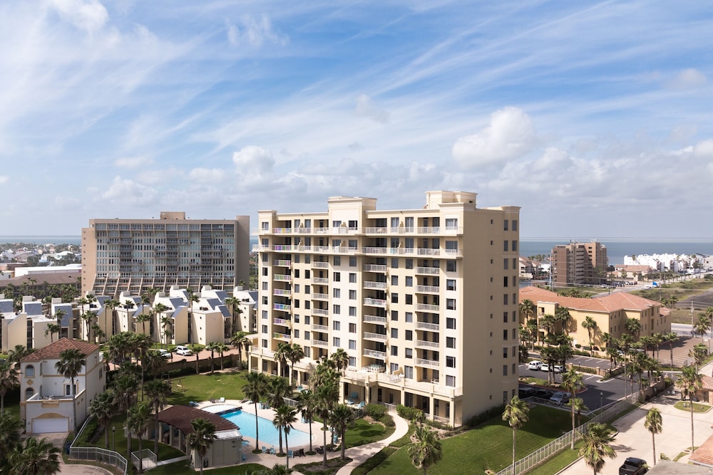 Las Villas Condo Unit 301 - 5 Night Minimum Stays 3 Bedroom Condo