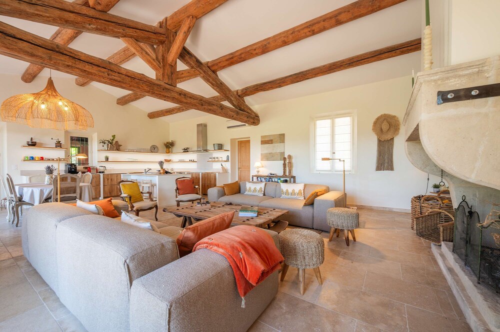 Le Mas Ela a Your Family Haven With Private Pool