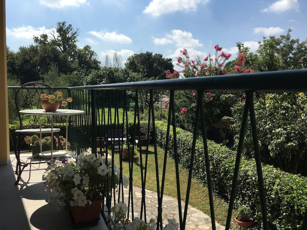 La Casa di Ugo by Relais CentroStorico photo 1