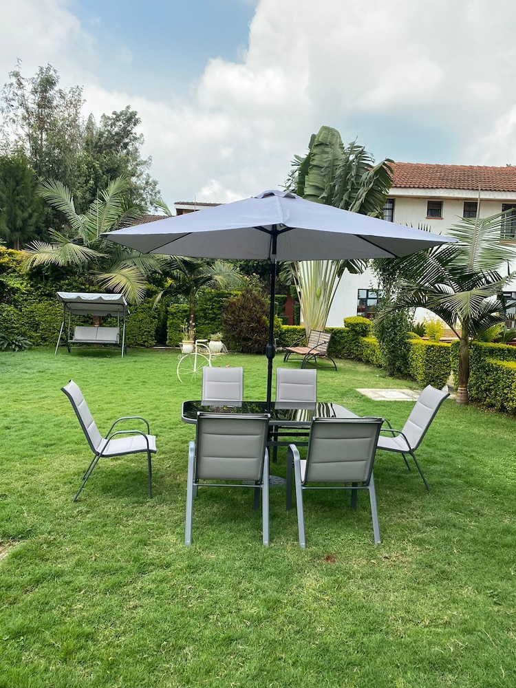 Karen Brooks View Palace 2 Bedroom Apartments