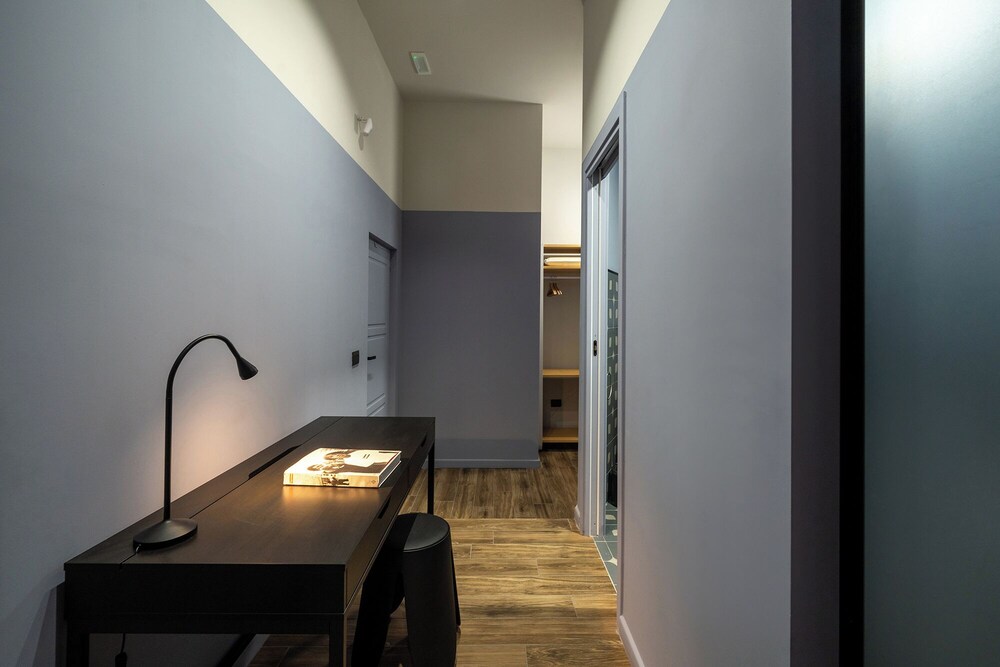 RB SUITES NAPOLI