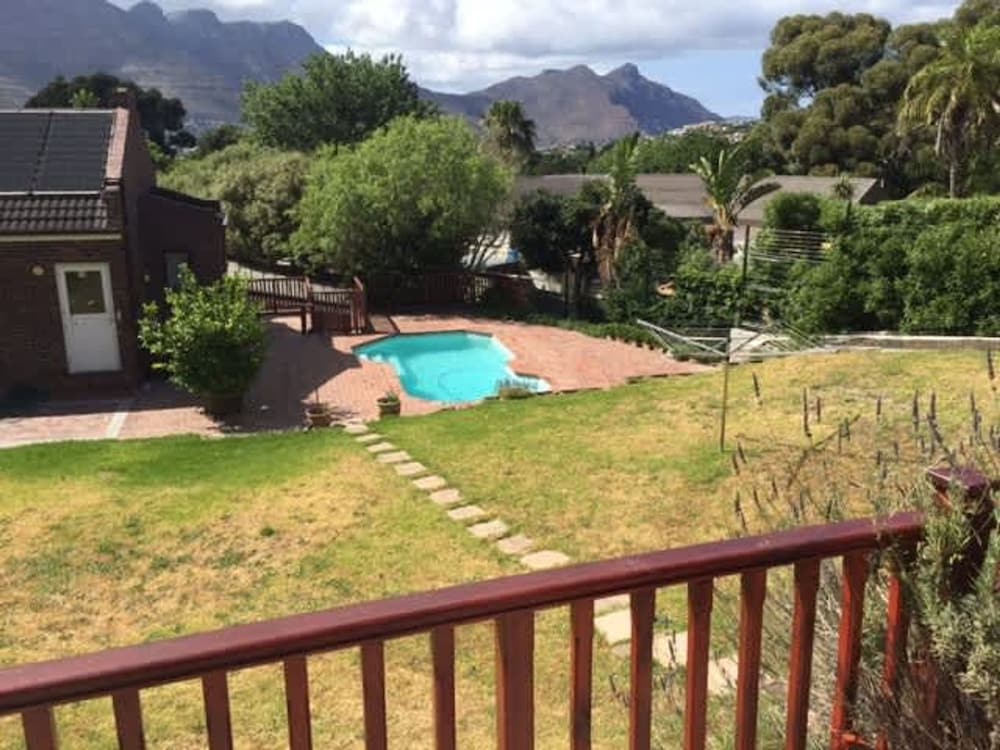 Garden Cottage - Houtbay