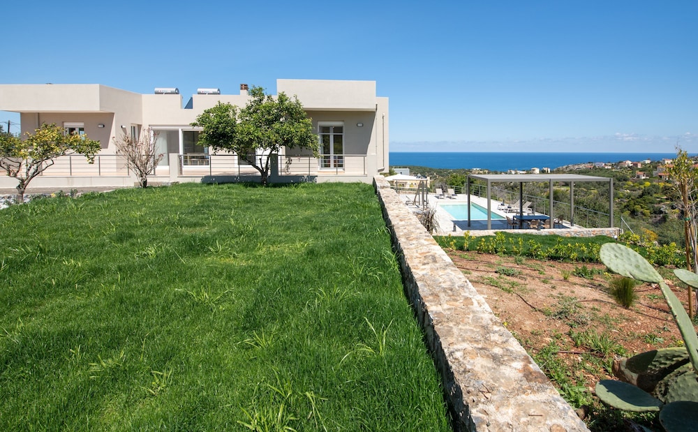 Villa Prinos Private Pool