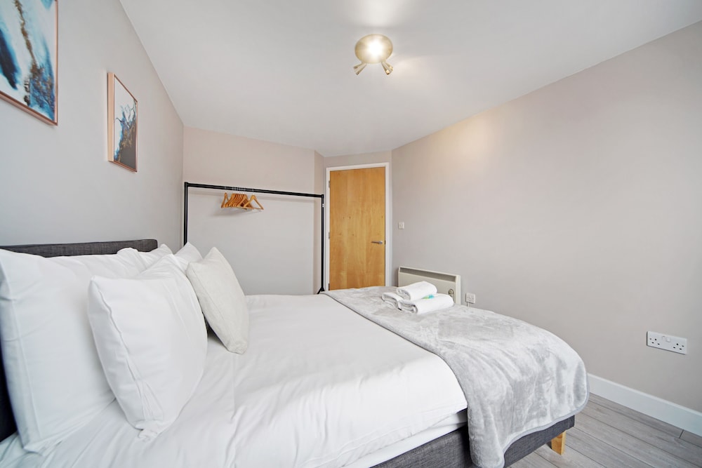 2 Bed Cozy Apartment near Regents Park with WiFi
