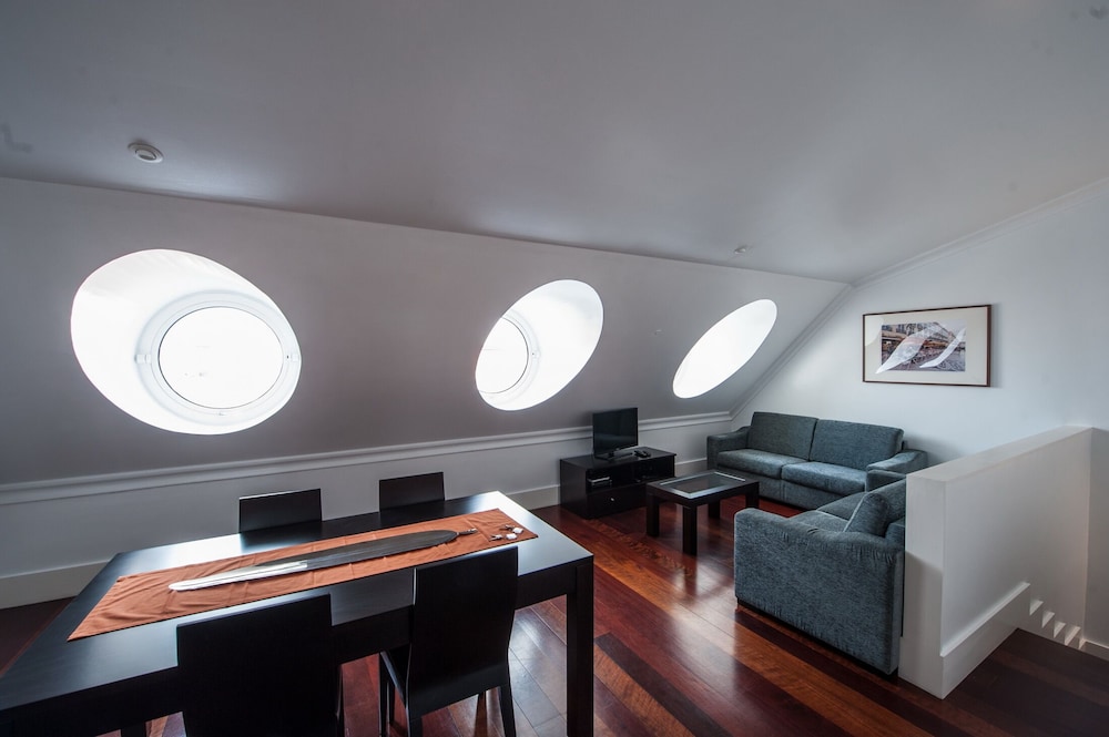 Chiado Apartments