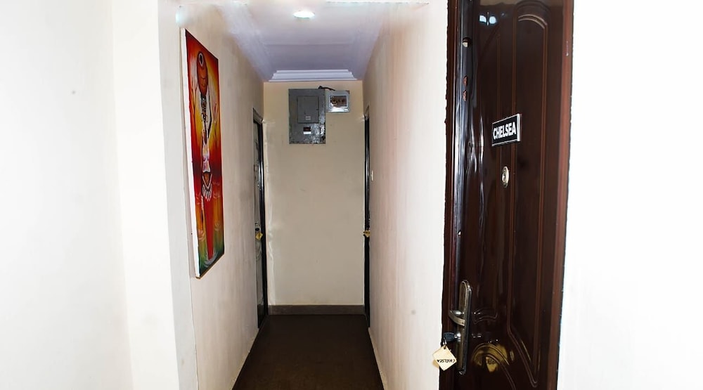 j14 hotel and suites view 4