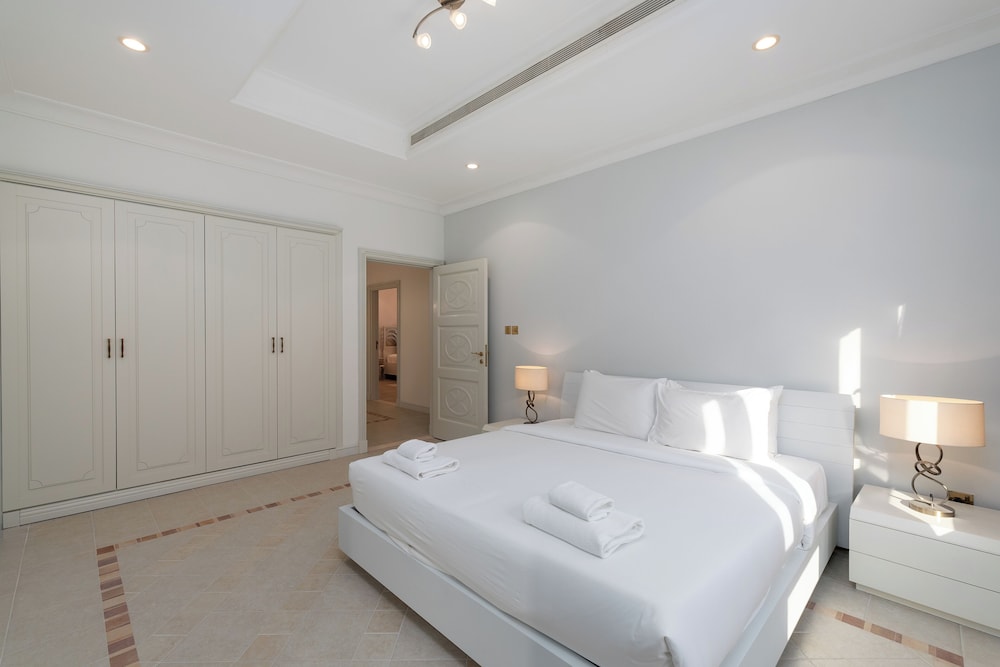 Exclusive Palm Villa - Mint Stay