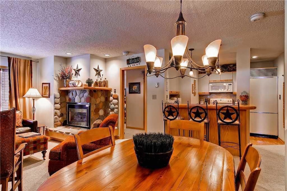 1204 Trappeur's Lodge, Trappeur's Crossing Apartment 2