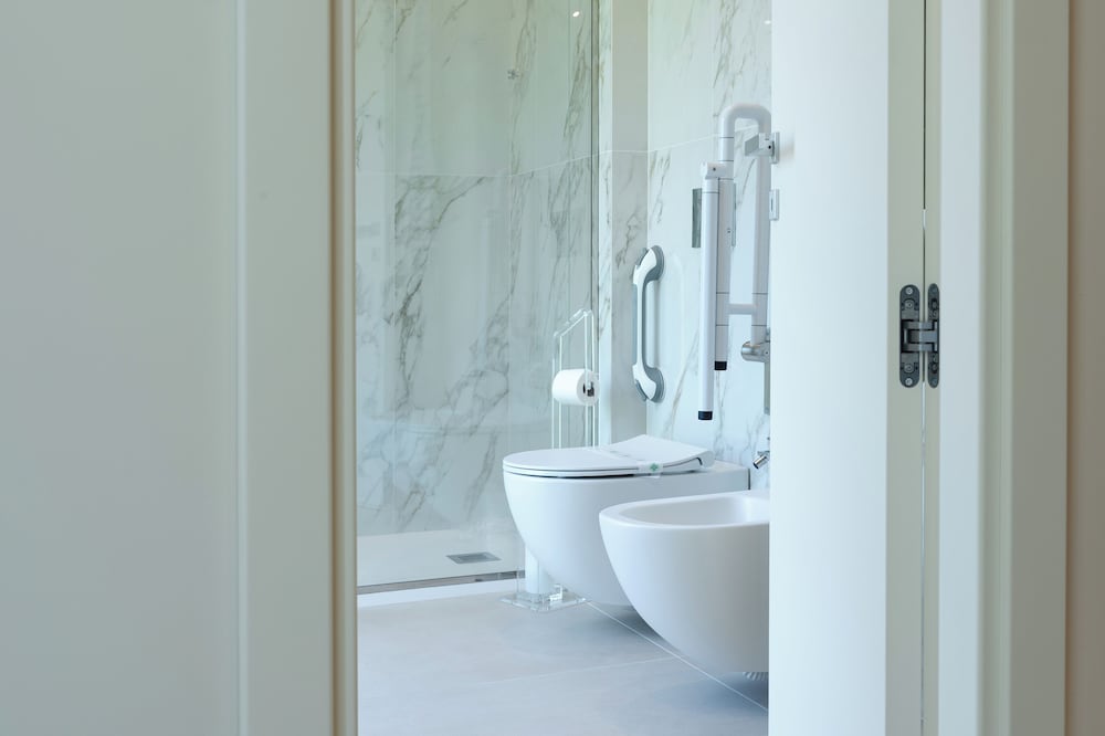 Hera rooms and suites photo 2