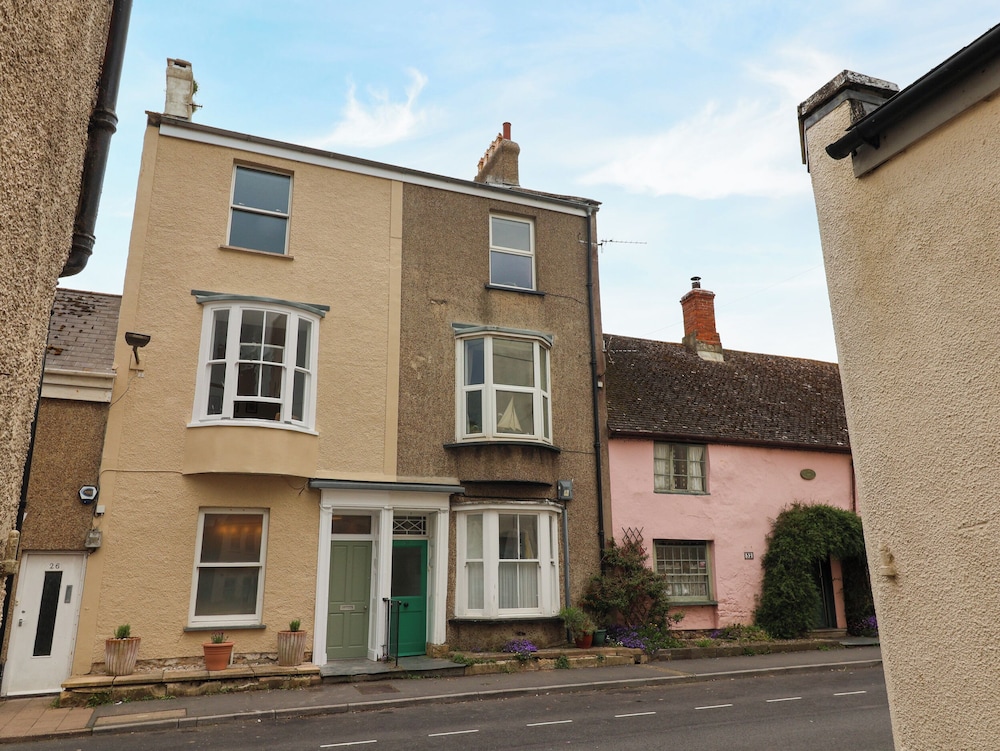 28 Fore Street