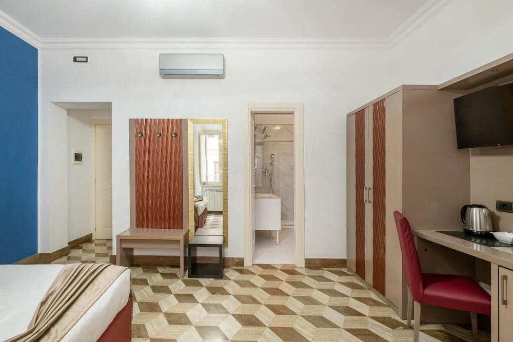 The Five Oscars Inn