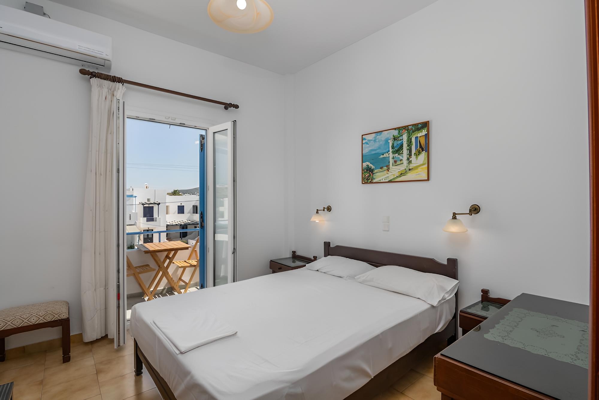 Tilemachos Rooms & Studios