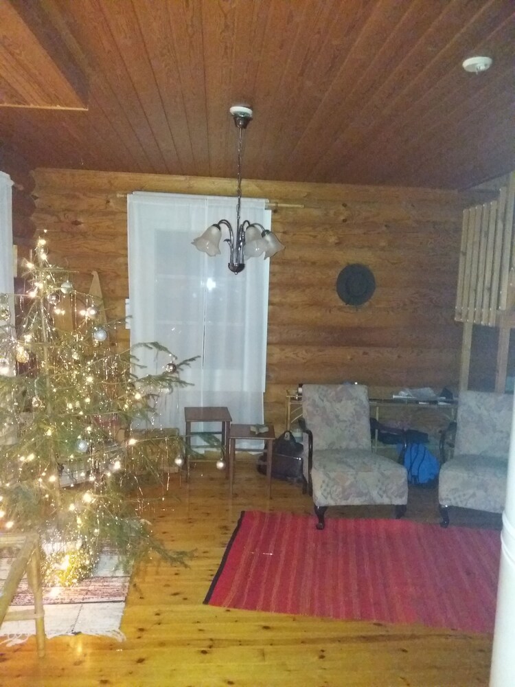 Photo 33
