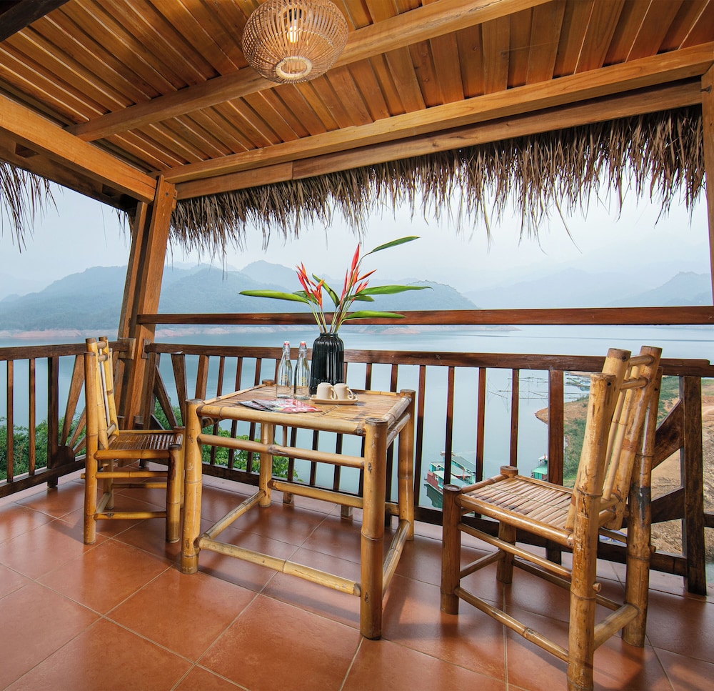 Mai Chau Hideaway Lake Resort 51
