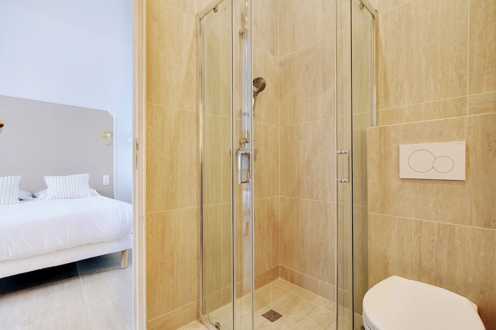 Studio Moderne - AC- 4P- Champ-de-mars