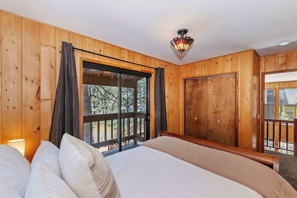 Tres Patos - Lakefront Stay for 8
