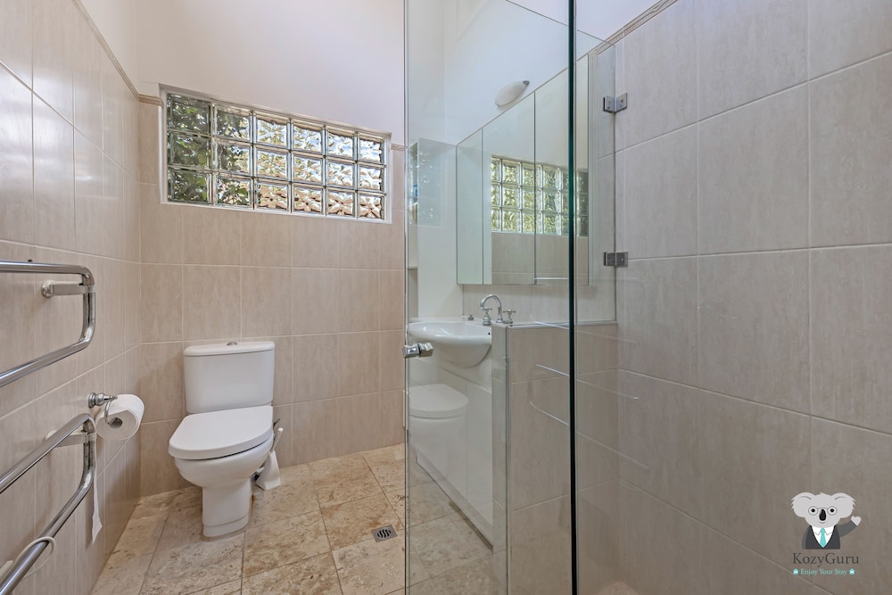 Kozyguru | Glebe | Cozy 2 Bedroom Terrace House