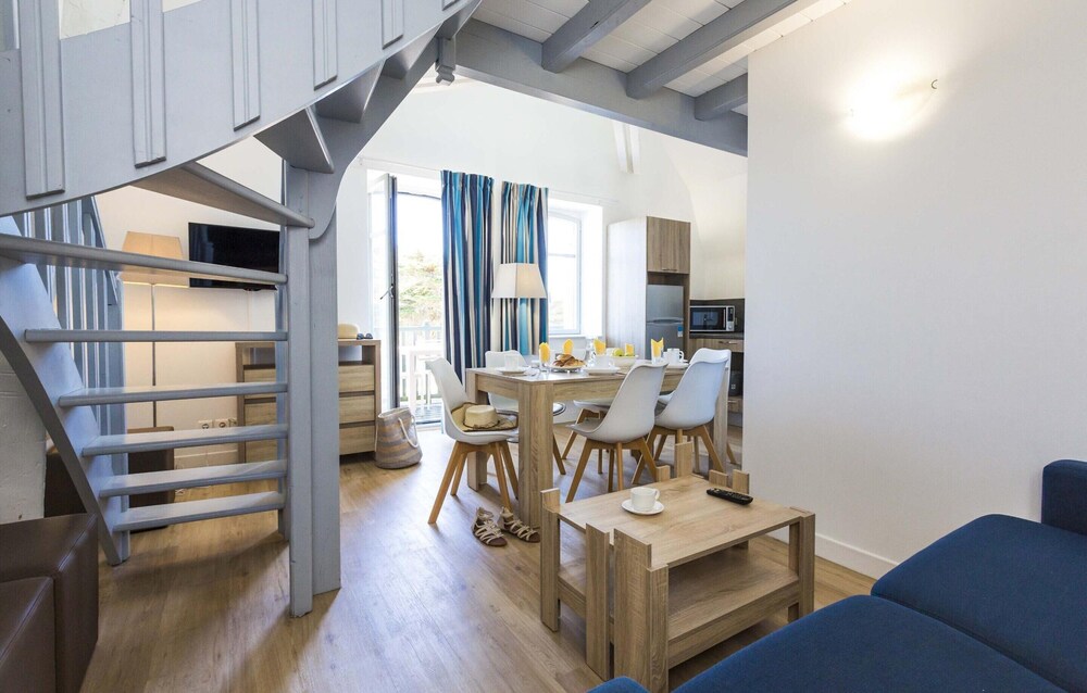 Charming Apt Near La Baule