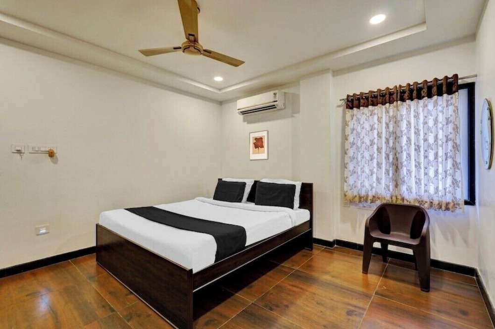 MEDI KONDA GRAND