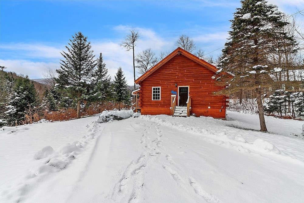 Lincoln Cabin 3 Bedroom Cabin