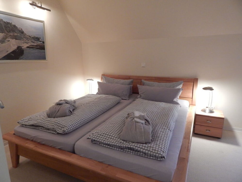 11 Bohler Brise Modern Retreat view 2