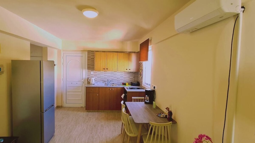 101 AN -chill n Joy Apartment