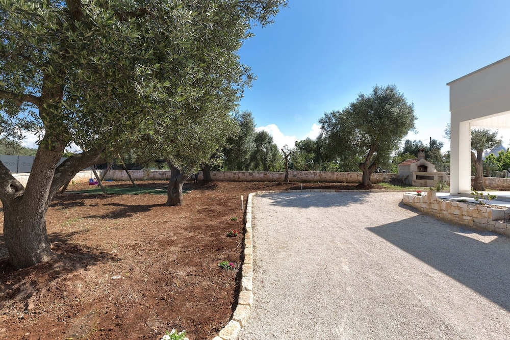 Villa Specchia view 5