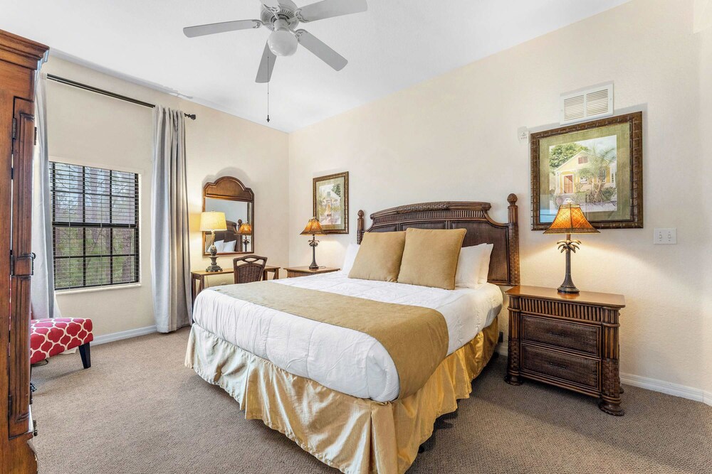 Caribe Cove Breeze Sleeps 6