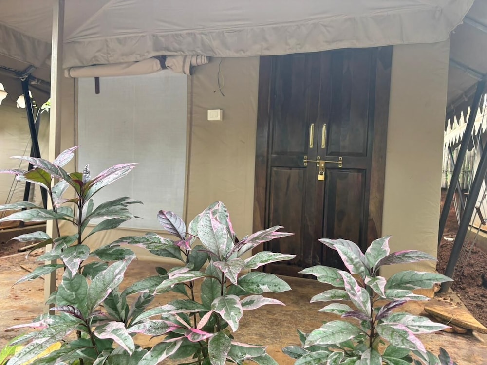 Goya Gate Beach Resort