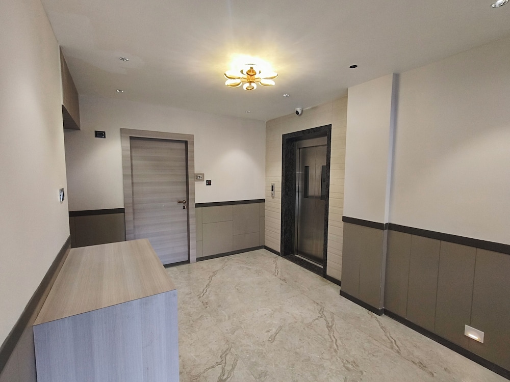 Hotel Nakshatra Residency