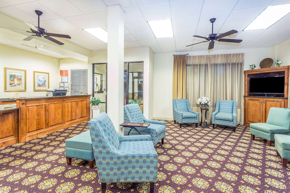 Days Inn by Wyndham Valdosta/Near Valdosta Mall