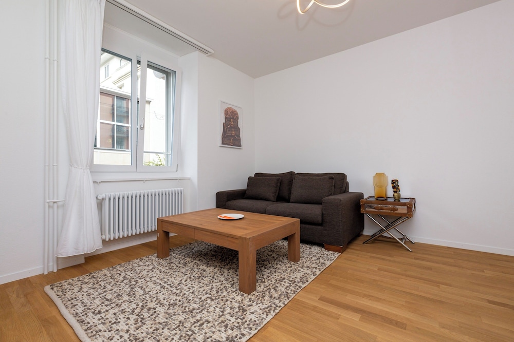 KAYA Zurich Elisabethenstrasse