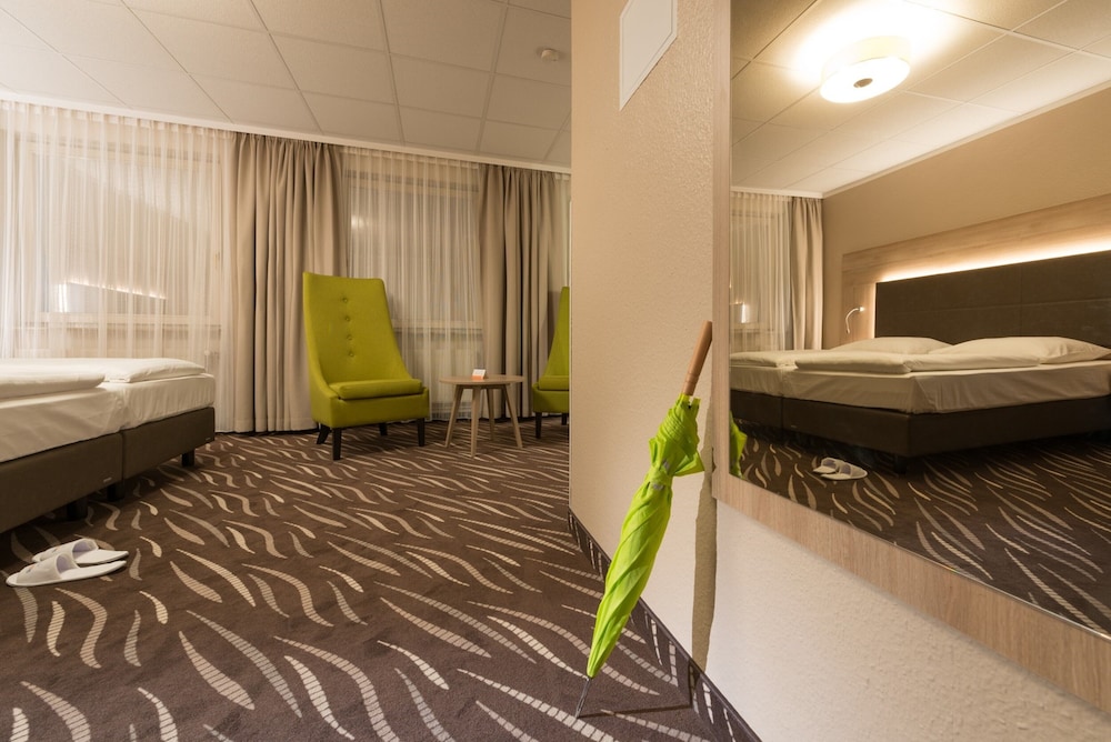 Hamburg Vacations - Heikotel Hotel Windsor - Property Image 50