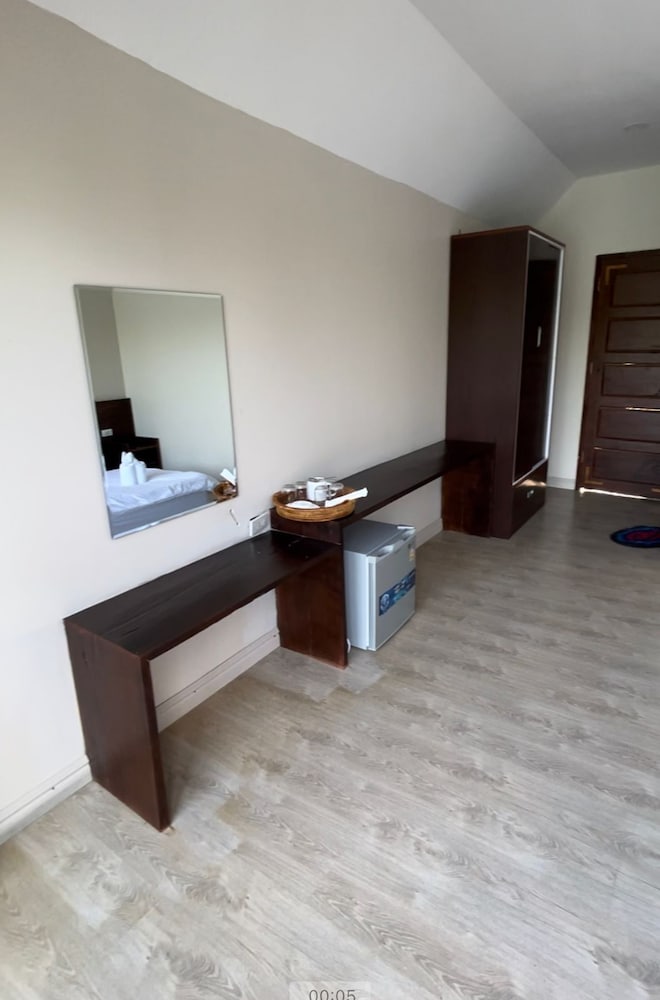 Heun Phea Meuang Feuang Riverside2