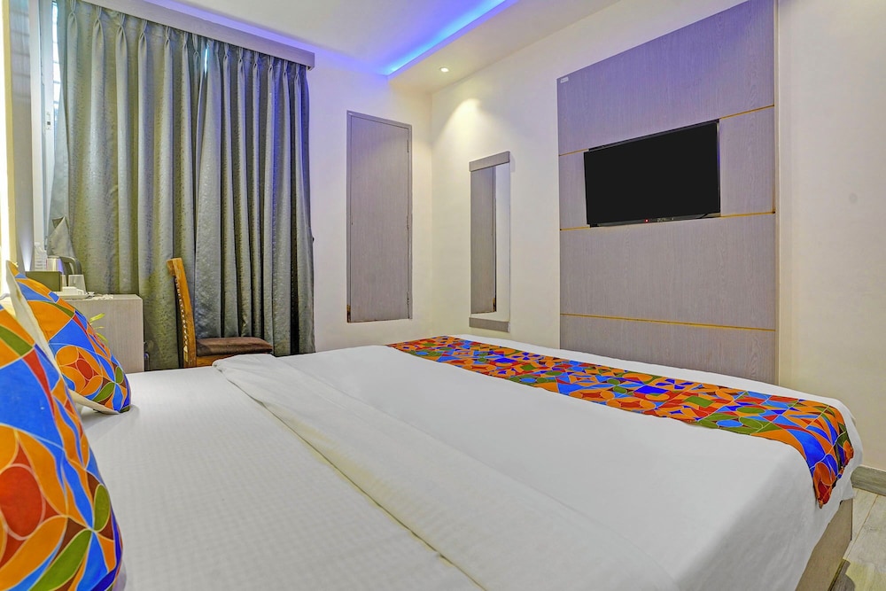 Fabhotel Sunrise Residency Sakinaka