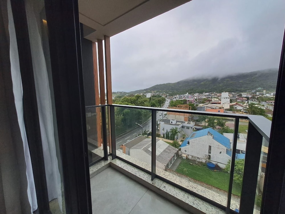 Studios With Side Sea View at Penha Spot PSO - L
