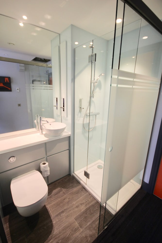 easyHotel Belfast