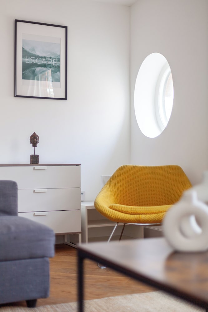 The Old Street Luxury Flat into 3 Bed Apartment in Old Street