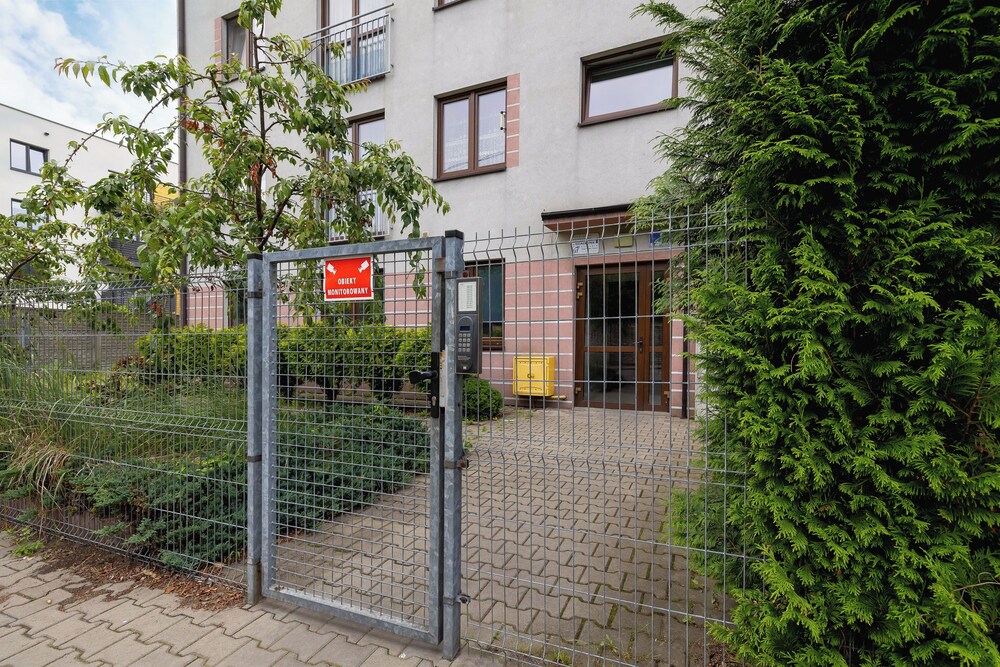 Działkowa Apartment Chorzów by Renters view 2